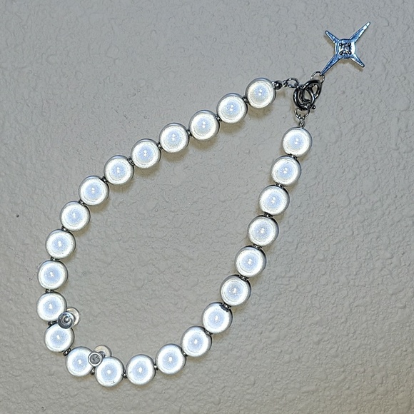 Reflective necklace - Picture 6 of 6